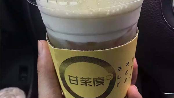 奶茶店市场利润高为投资者看好