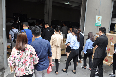 奇异鸟奶茶第六十四届奶茶峰会