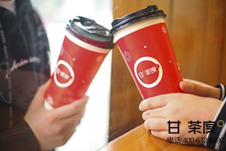 开一间奶茶店要多少钱?什么品牌值得加盟