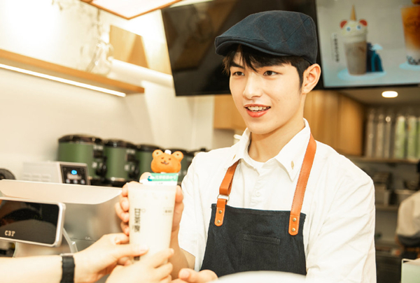 甘茶度水果茶好喝吗？什么样的奶茶在秋冬才能吸引消费者？